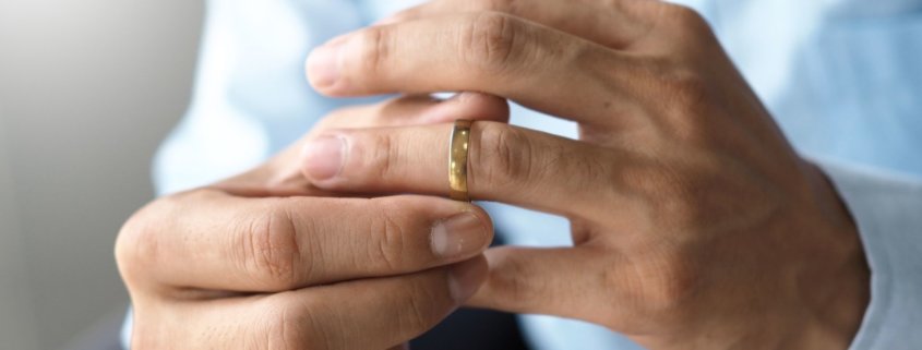 Differences Between Annulment and Divorce in Texas